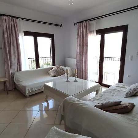 Chrisas Chania * 干尼亞