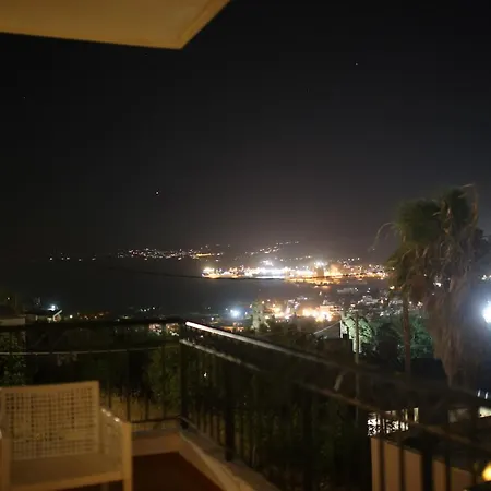 Chrisa's Beautiful Chania Apartment