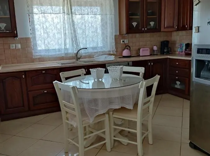 Chrisas Chania Apartman *