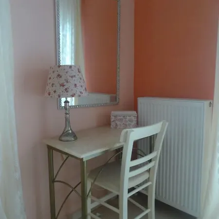 Chrisas Chania * Chania (Crete)